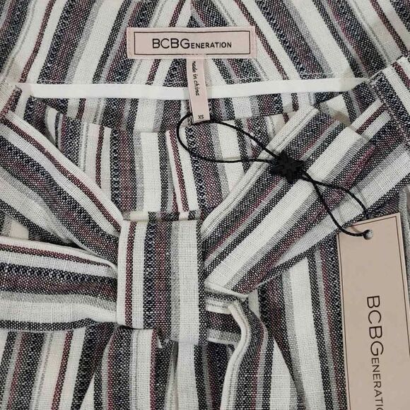 BCBGeneration High Waist Belted Shortie Size Extra Small NWT - Picture 3 of 10